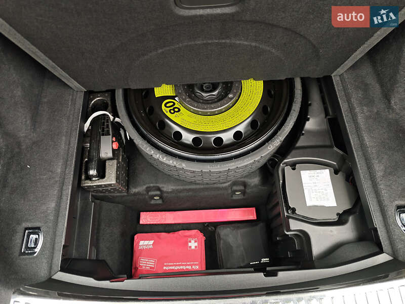 Позашляховик / Кросовер Audi e-tron Sportback 2020 в Луцьку