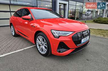 Позашляховик / Кросовер Audi e-tron Sportback 2021 в Києві