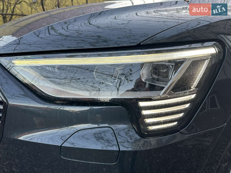 Внедорожник / Кроссовер Audi e-tron Sportback 2021 в Мукачево