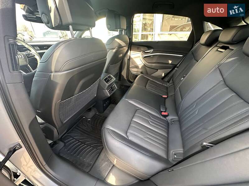 Внедорожник / Кроссовер Audi e-tron Sportback 2022 в Черновцах