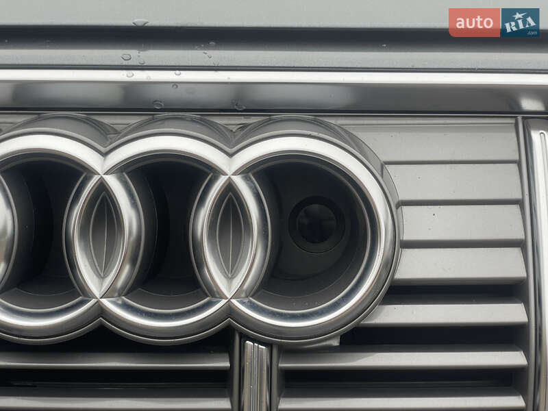 Внедорожник / Кроссовер Audi e-tron Sportback 2020 в Тернополе фото 38 Внедорожник / Кроссовер Audi e-tron Sportback 2020 в Тернополе