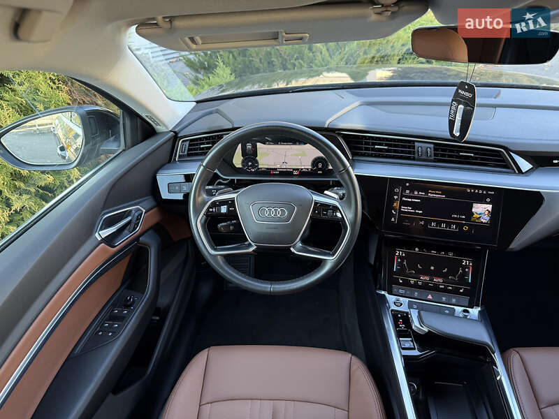 Внедорожник / Кроссовер Audi e-tron Sportback 2022 в Ровно