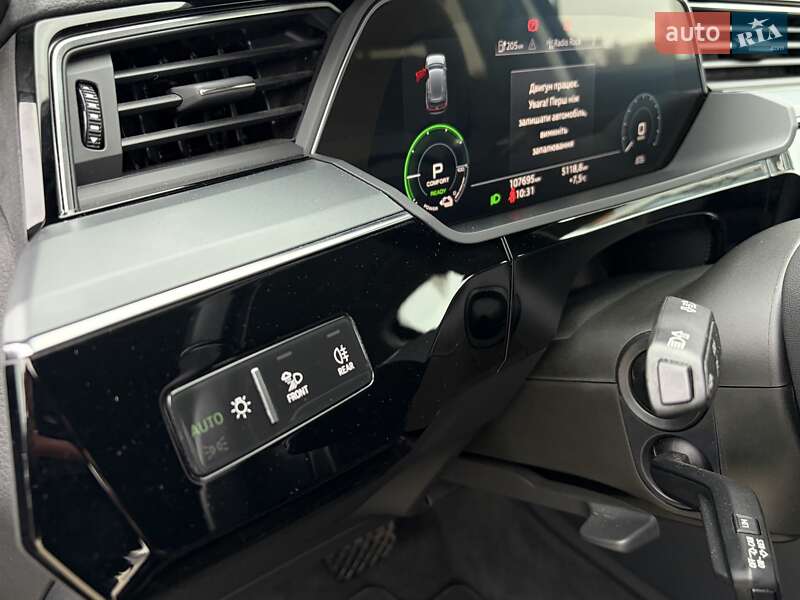 Внедорожник / Кроссовер Audi e-tron Sportback 2021 в Мукачево