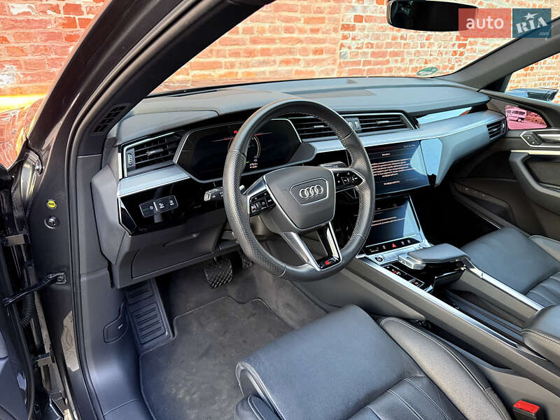 Внедорожник / Кроссовер Audi e-tron Sportback 2021 в Тернополе фото 30 Внедорожник / Кроссовер Audi e-tron Sportback 2021 в Тернополе