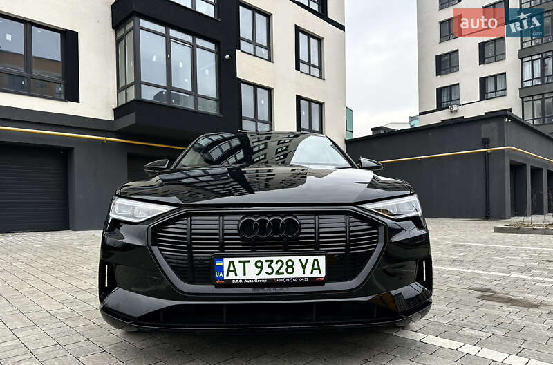 Позашляховик / Кросовер Audi e-tron Sportback 2021 в Івано-Франківську