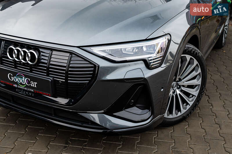 Позашляховик / Кросовер Audi e-tron Sportback 2020 в Луцьку
