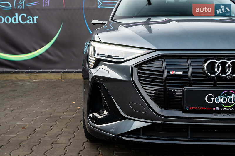 Позашляховик / Кросовер Audi e-tron Sportback 2020 в Луцьку