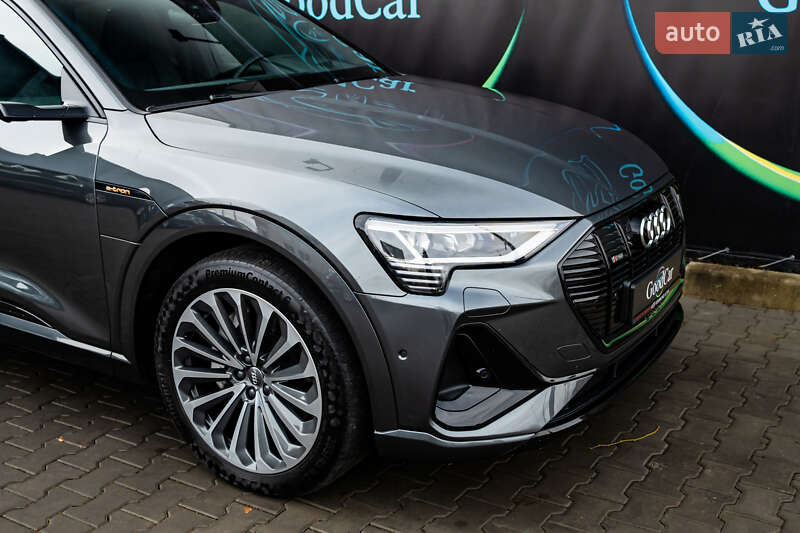 Позашляховик / Кросовер Audi e-tron Sportback 2020 в Луцьку