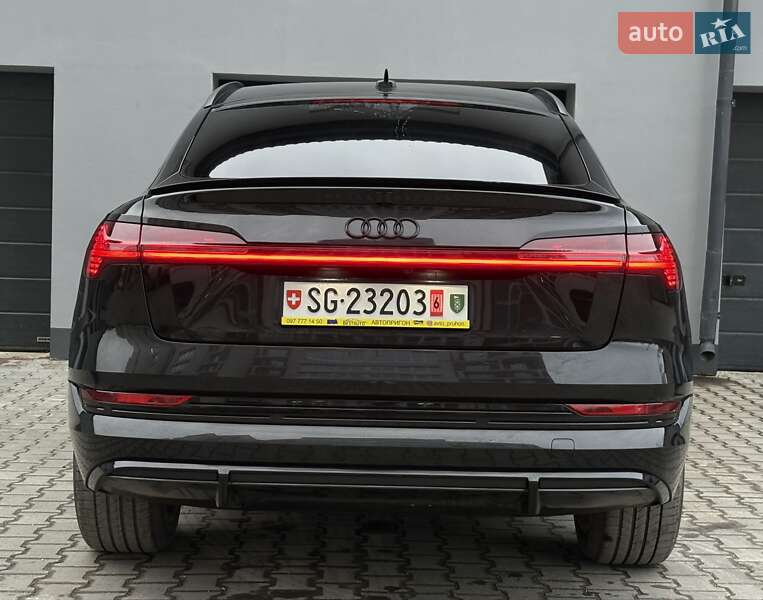 Позашляховик / Кросовер Audi e-tron Sportback 2020 в Тернополі