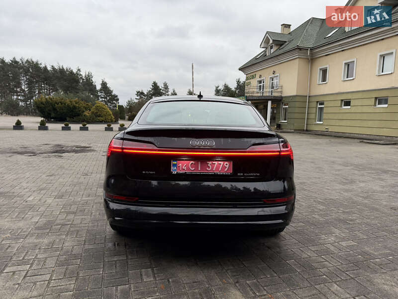 Внедорожник / Кроссовер Audi e-tron Sportback 2021 в Львове