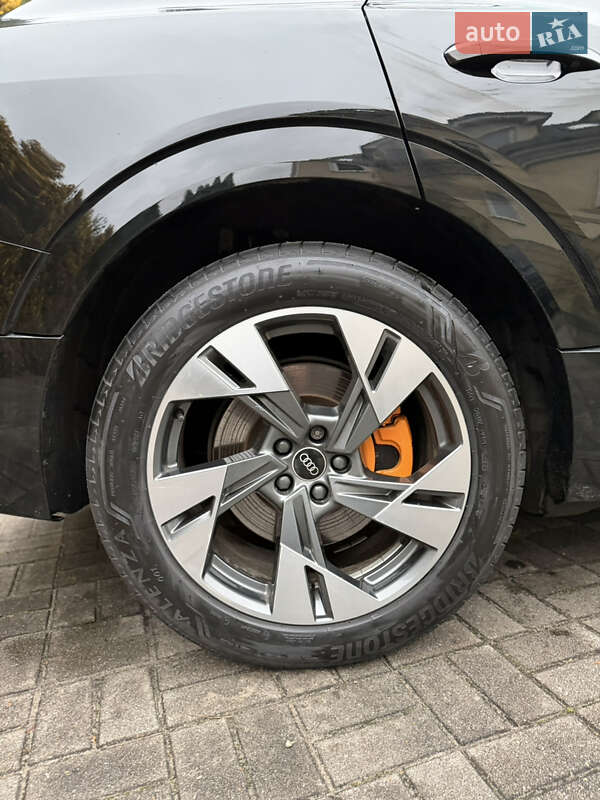 Внедорожник / Кроссовер Audi e-tron Sportback 2021 в Львове