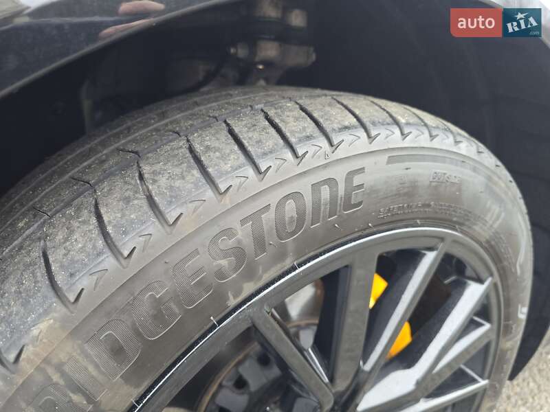 Позашляховик / Кросовер Audi e-tron Sportback 2022 в Ковелі