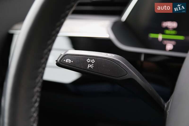 Позашляховик / Кросовер Audi e-tron Sportback 2022 в Києві фото 34 Позашляховик / Кросовер Audi e-tron Sportback 2022 в Києві