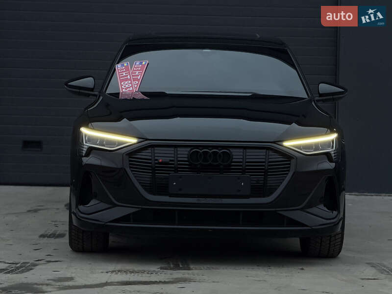 Внедорожник / Кроссовер Audi e-tron Sportback 2021 в Дубно