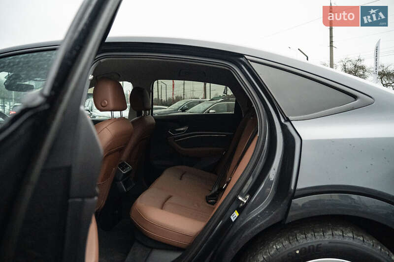 Внедорожник / Кроссовер Audi e-tron Sportback 2022 в Черновцах
