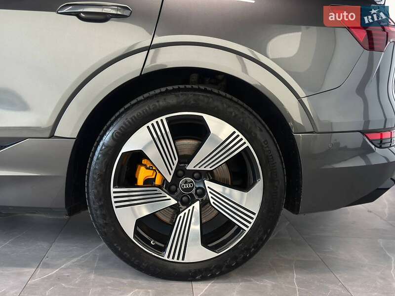 Позашляховик / Кросовер Audi e-tron Sportback 2020 в Львові фото 10 Позашляховик / Кросовер Audi e-tron Sportback 2020 в Львові