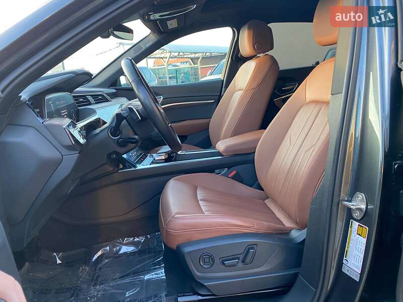 Внедорожник / Кроссовер Audi e-tron Sportback 2021 в Львове