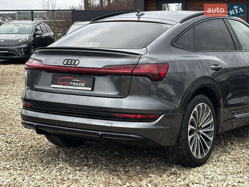 Внедорожник / Кроссовер Audi e-tron Sportback 2021 в Львове