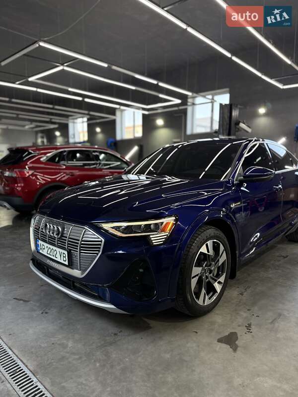 Audi e-tron Sportback 2021