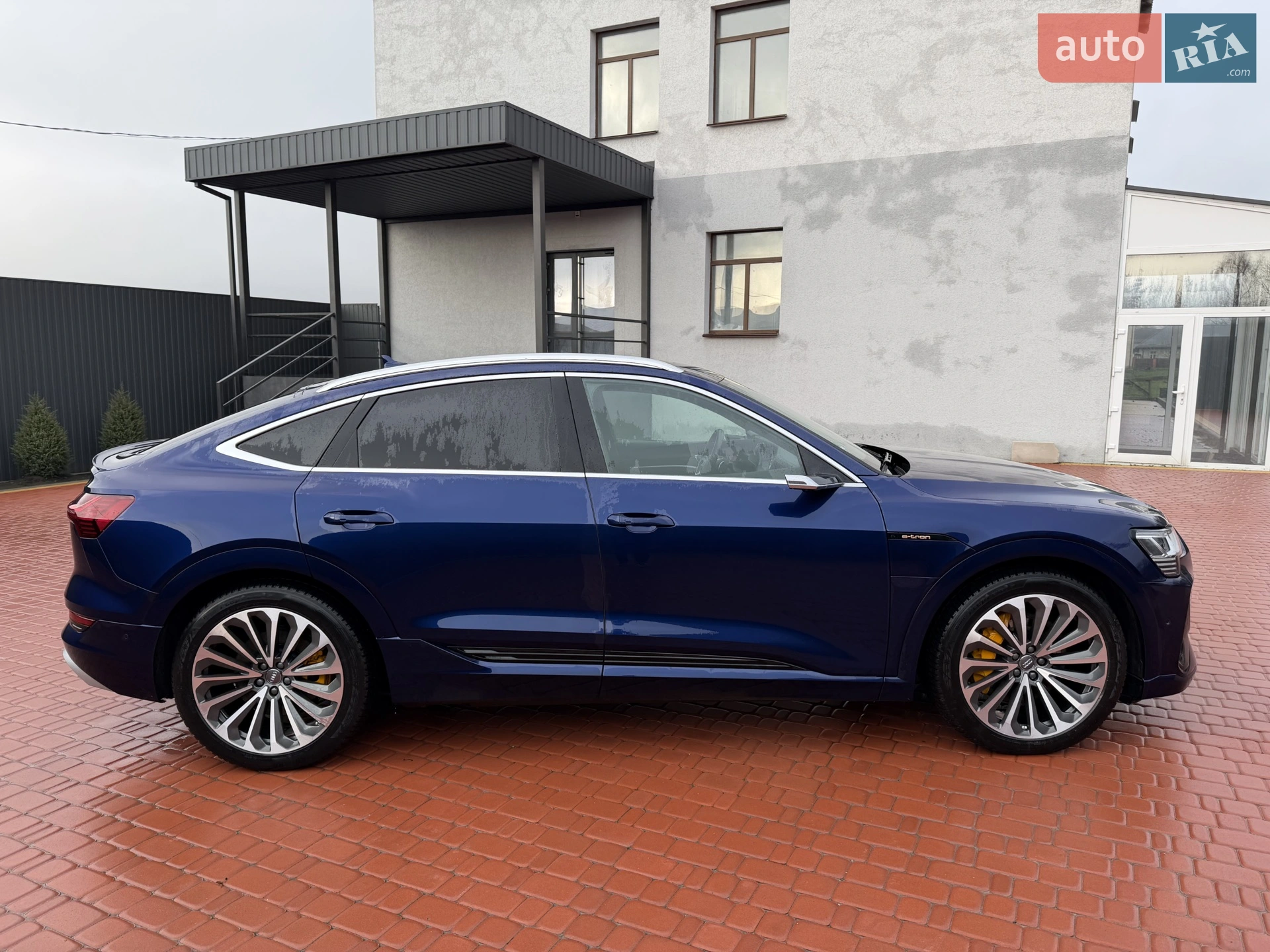 2020 Audi e-tron Sportback - мініатюра 17