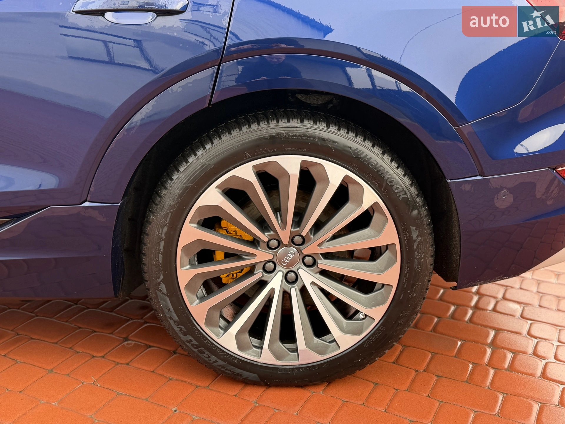 2020 Audi e-tron Sportback - мініатюра 32