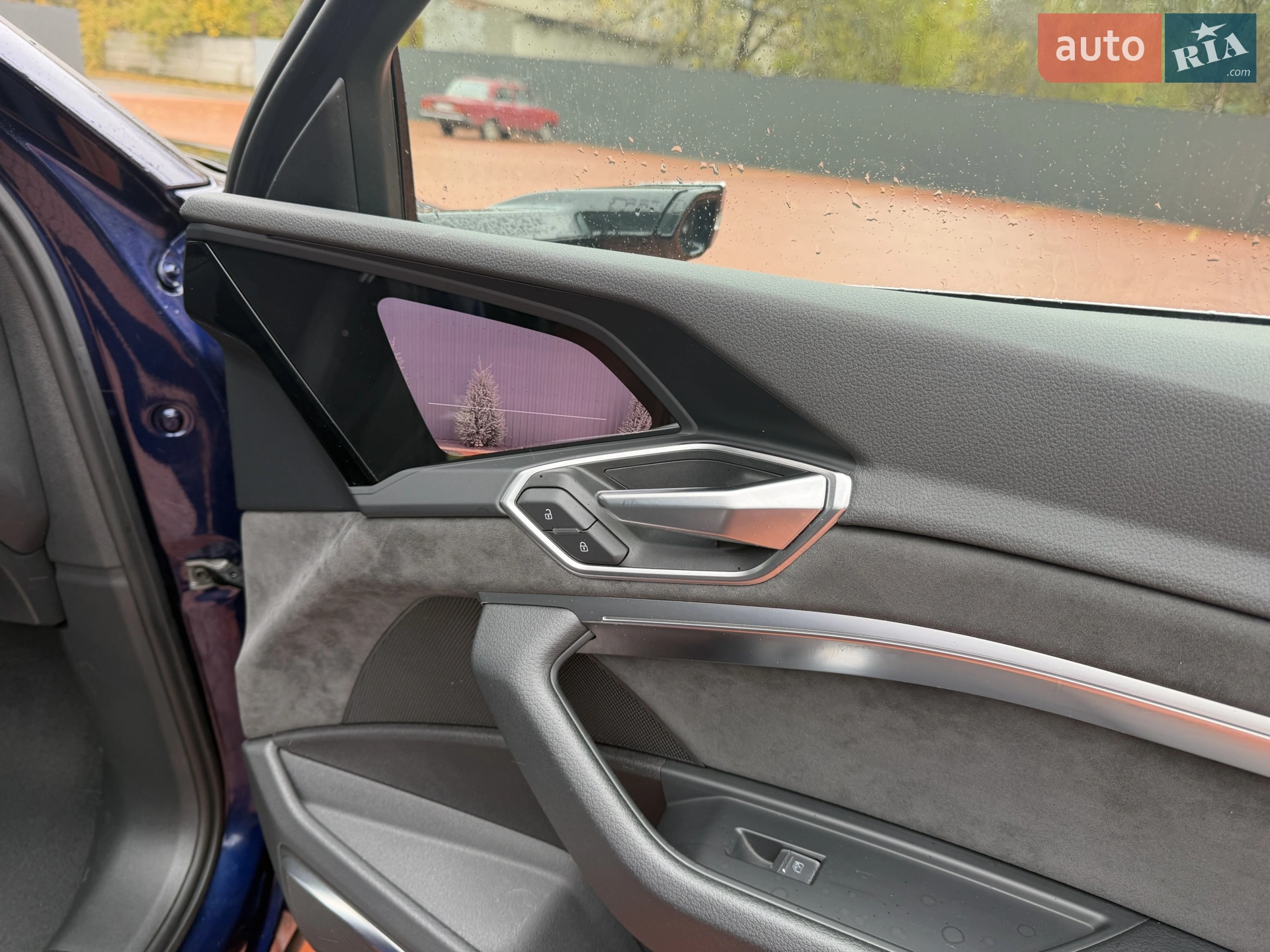 2020 Audi e-tron Sportback - мініатюра 42