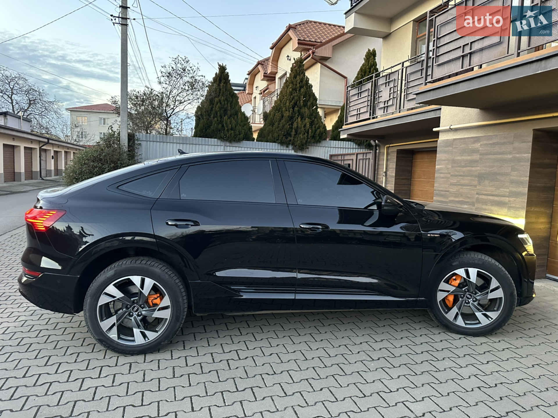2020 Audi e-tron Sportback - мініатюра 5