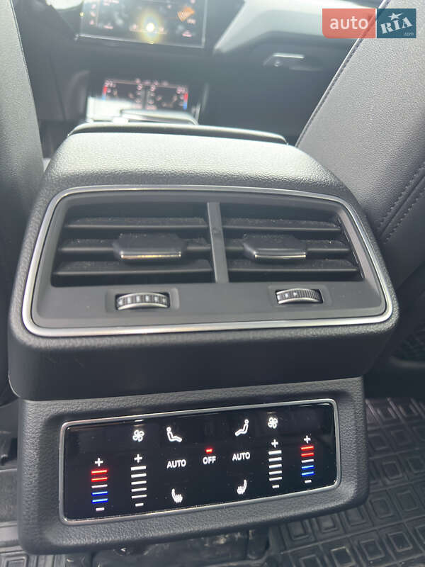 Позашляховик / Кросовер Audi e-tron Sportback 2020 в Вінниці