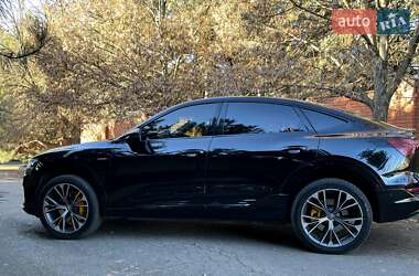Внедорожник / Кроссовер Audi e-tron Sportback 2022 в Днепре