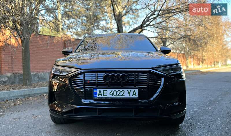 Внедорожник / Кроссовер Audi e-tron Sportback 2022 в Днепре