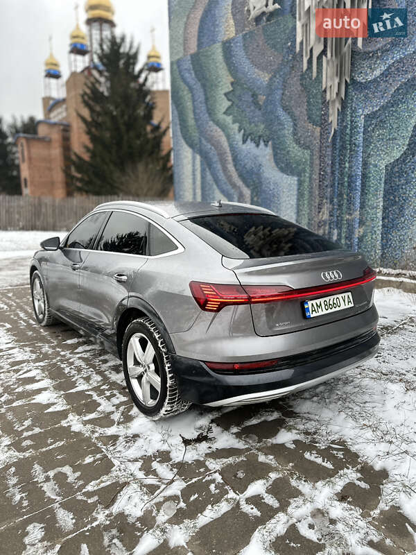 Внедорожник / Кроссовер Audi e-tron Sportback 2020 в Житомире