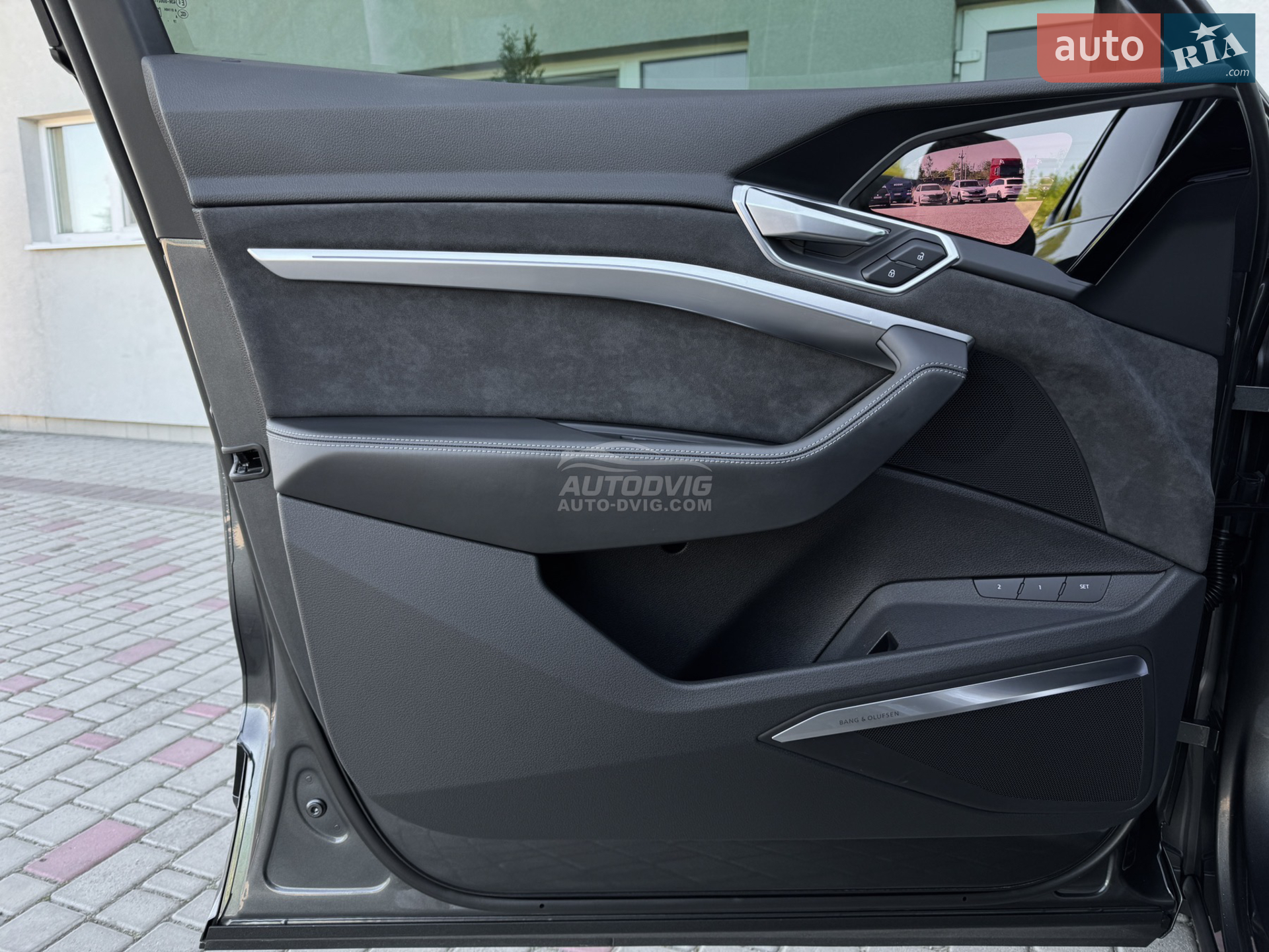 2020 Audi e-tron Sportback - мініатюра 19