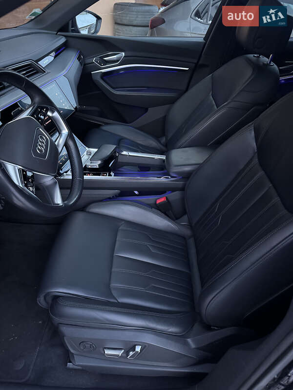 Внедорожник / Кроссовер Audi e-tron Sportback 2022 в Львове фото 9 Внедорожник / Кроссовер Audi e-tron Sportback 2022 в Львове