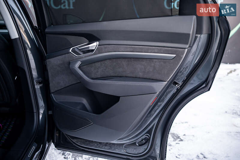 Внедорожник / Кроссовер Audi e-tron Sportback 2020 в Луцке