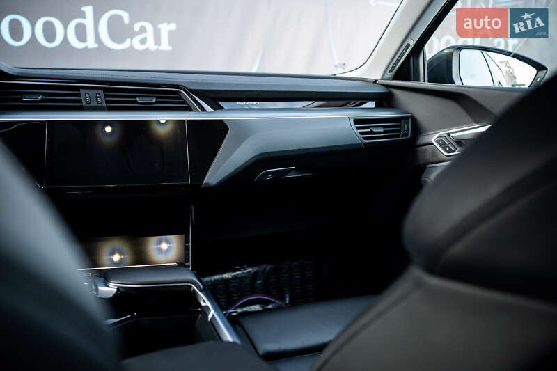 Внедорожник / Кроссовер Audi e-tron Sportback 2020 в Луцке