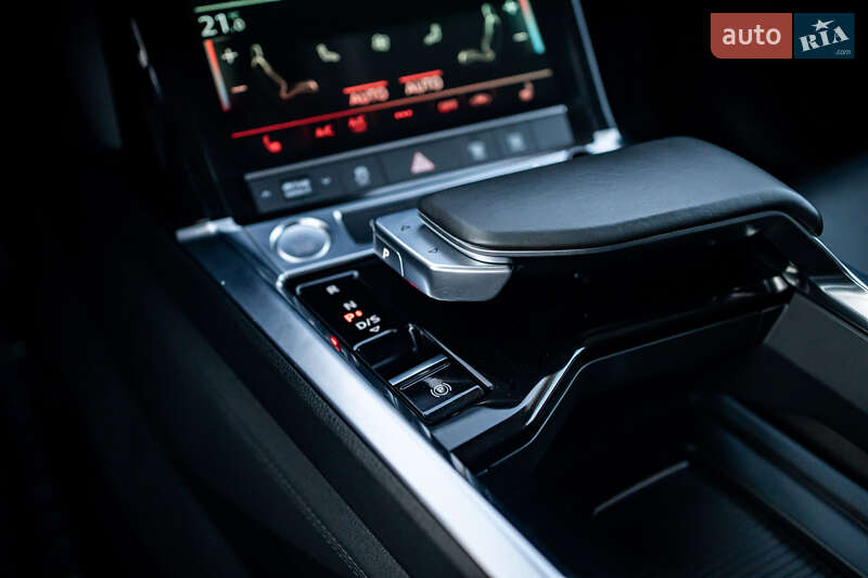 Внедорожник / Кроссовер Audi e-tron Sportback 2020 в Луцке