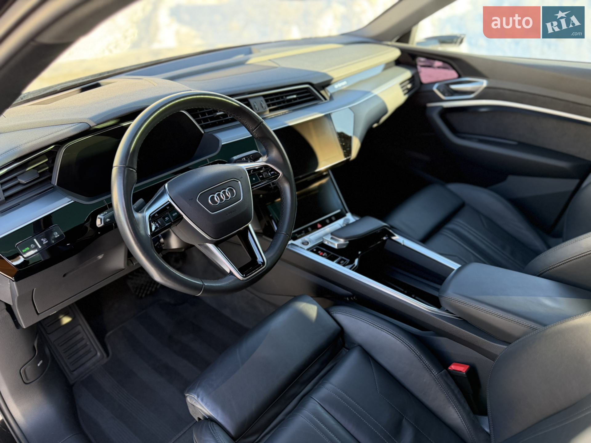 2021 Audi e-tron Sportback - мініатюра 48