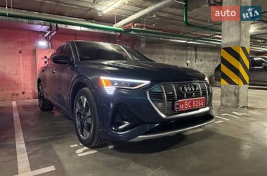 Внедорожник / Кроссовер Audi e-tron Sportback 2022 в Киеве