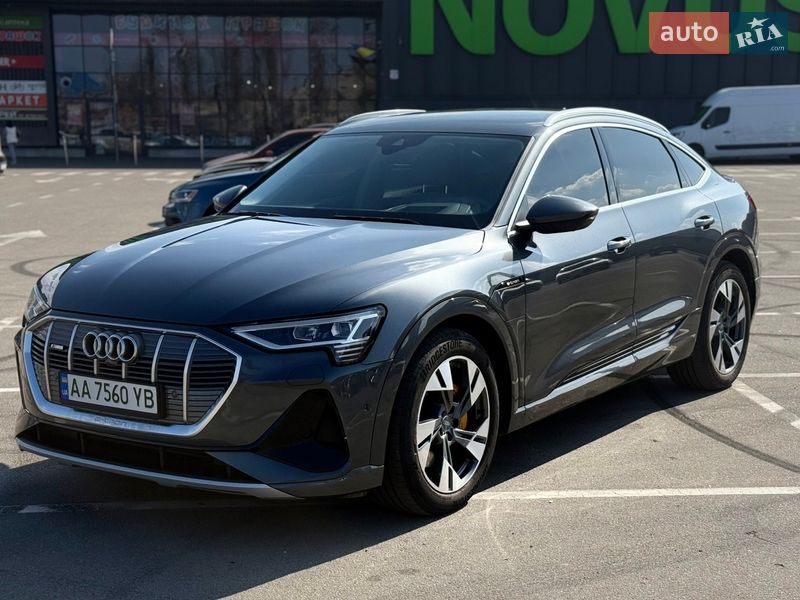 Внедорожник / Кроссовер Audi e-tron Sportback 2020 в Киеве