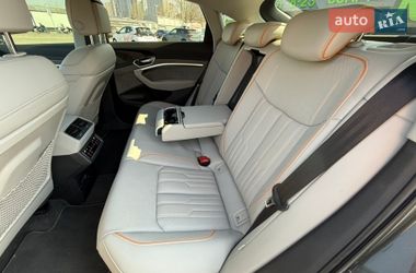 Внедорожник / Кроссовер Audi e-tron Sportback 2020 в Киеве