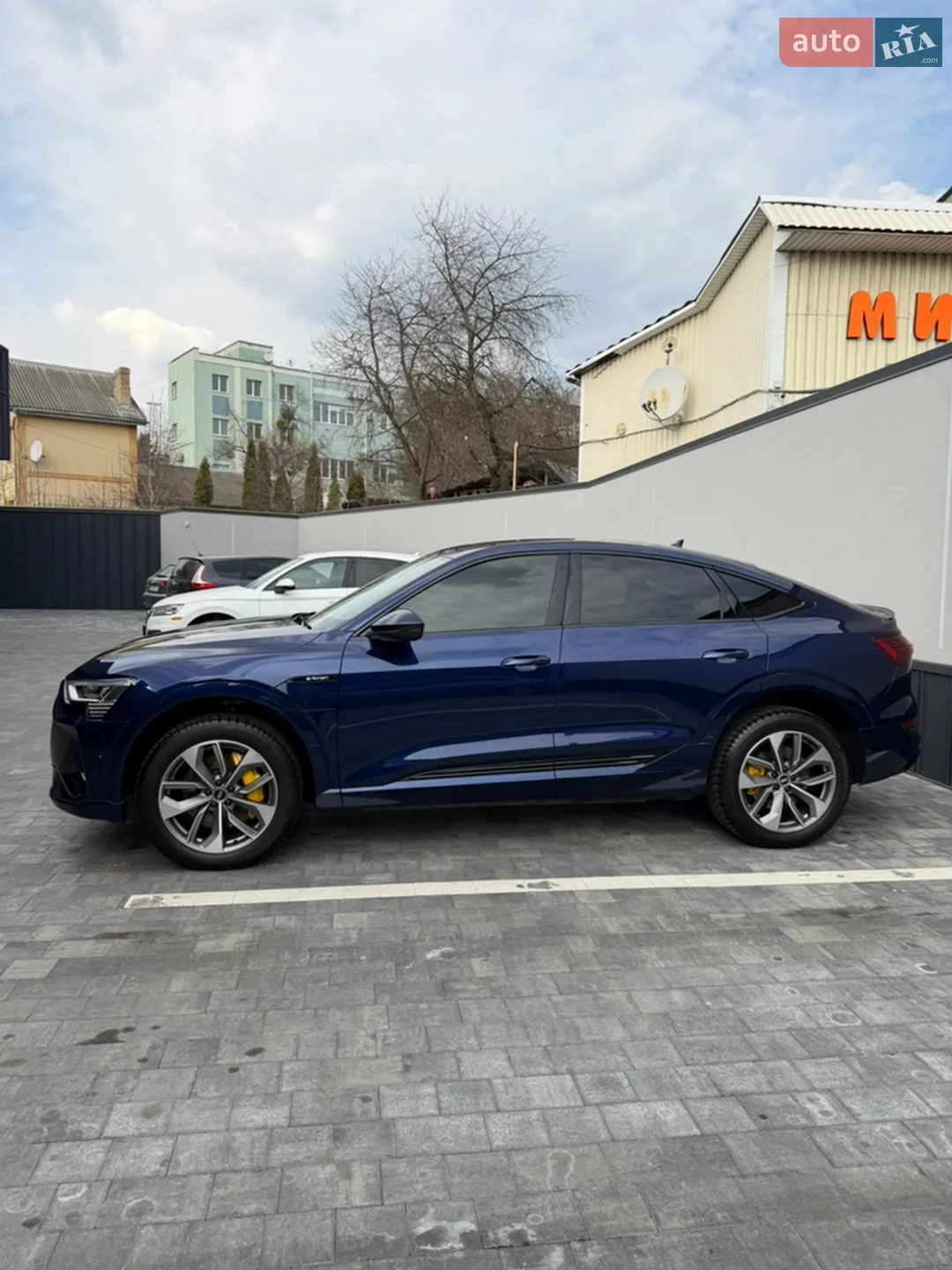 2021 Audi e-tron Sportback - мініатюра 3