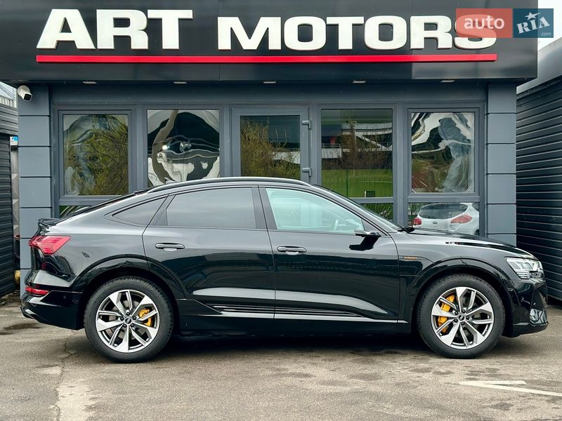 Внедорожник / Кроссовер Audi e-tron Sportback 2022 в Киеве