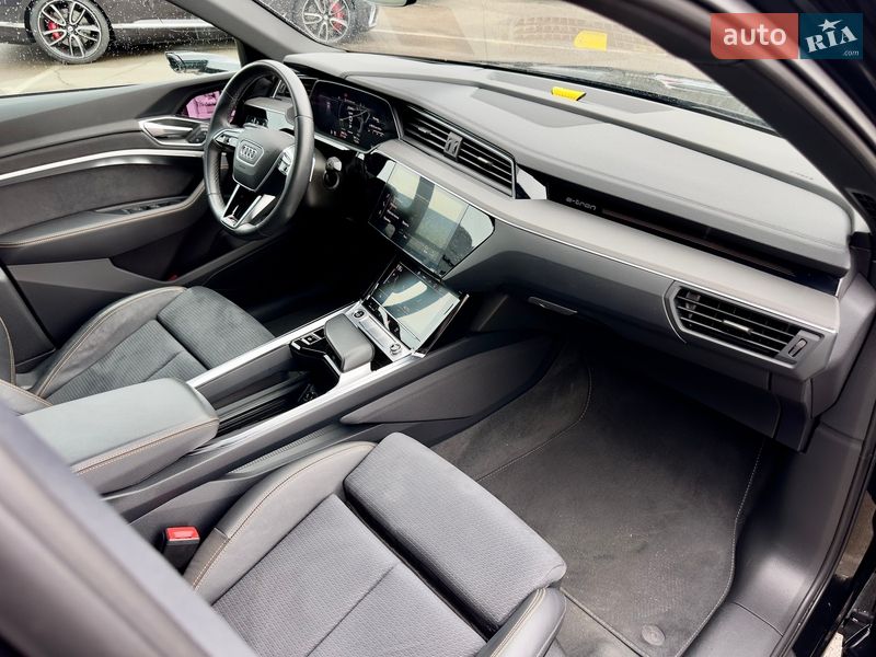 Внедорожник / Кроссовер Audi e-tron Sportback 2022 в Киеве