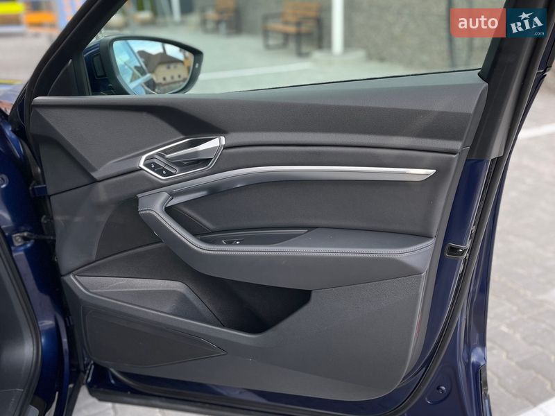 Внедорожник / Кроссовер Audi e-tron Sportback 2021 в Виннице