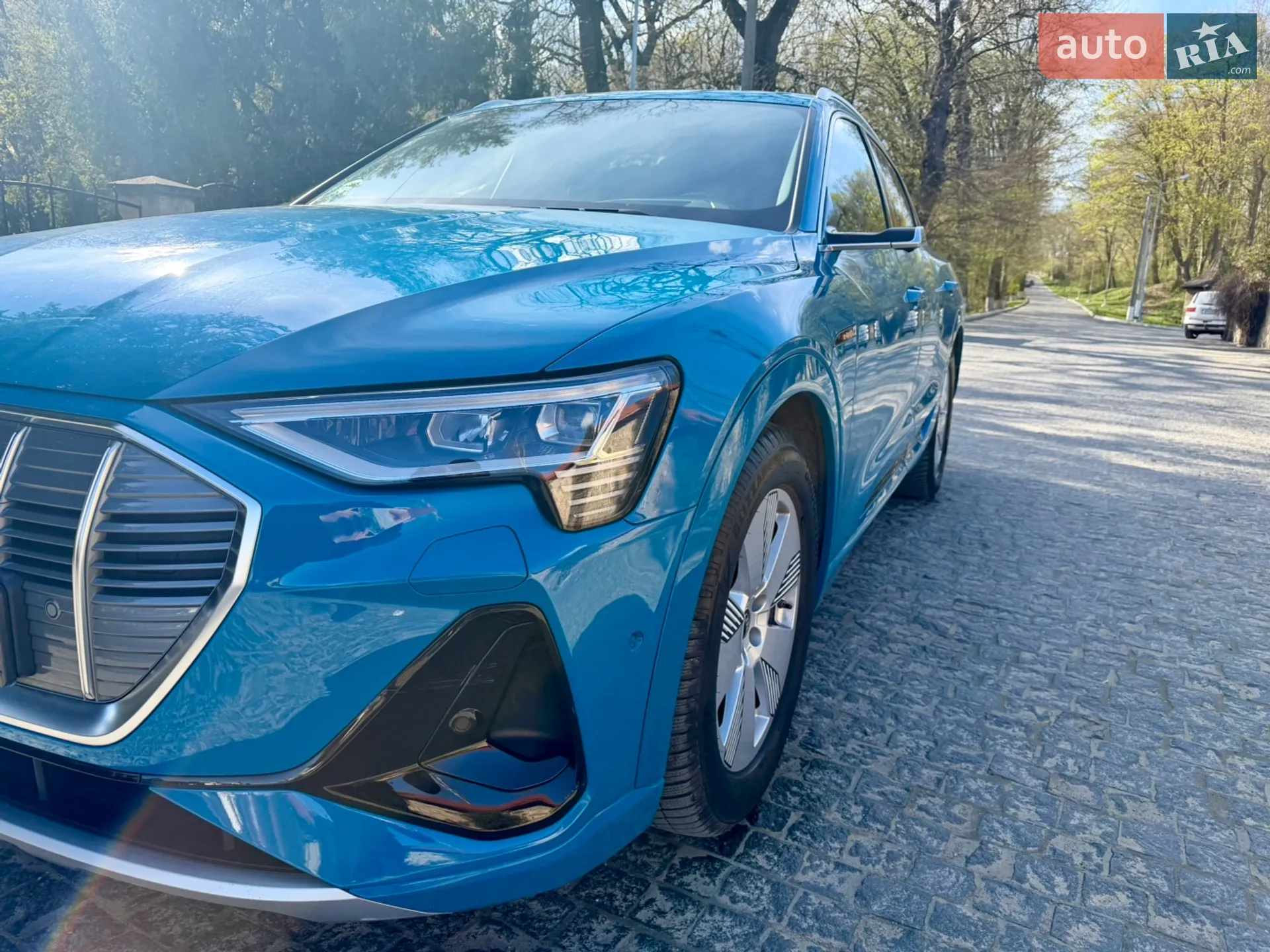 2020 Audi e-tron Sportback - мініатюра 5