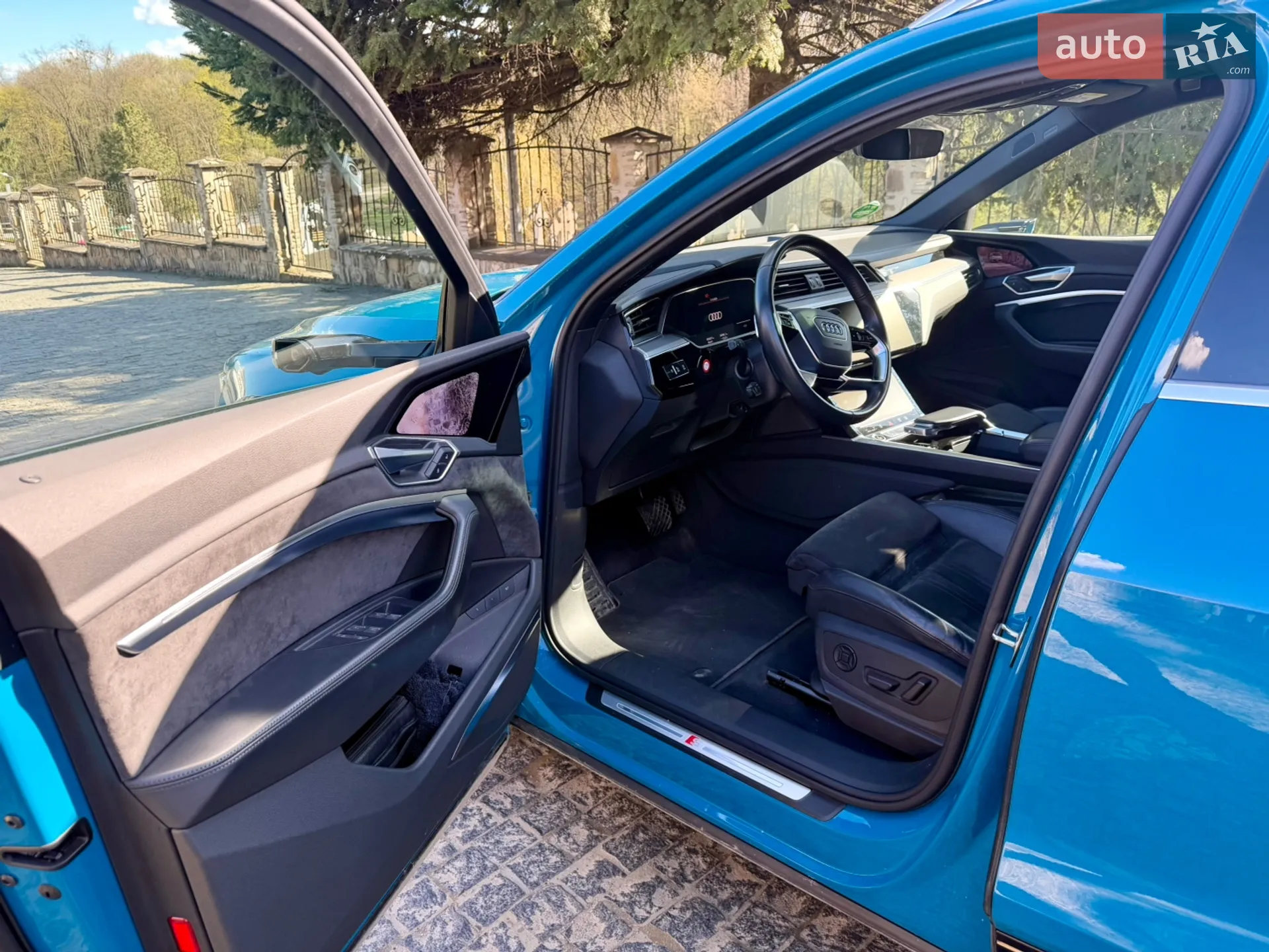 2020 Audi e-tron Sportback - мініатюра 21