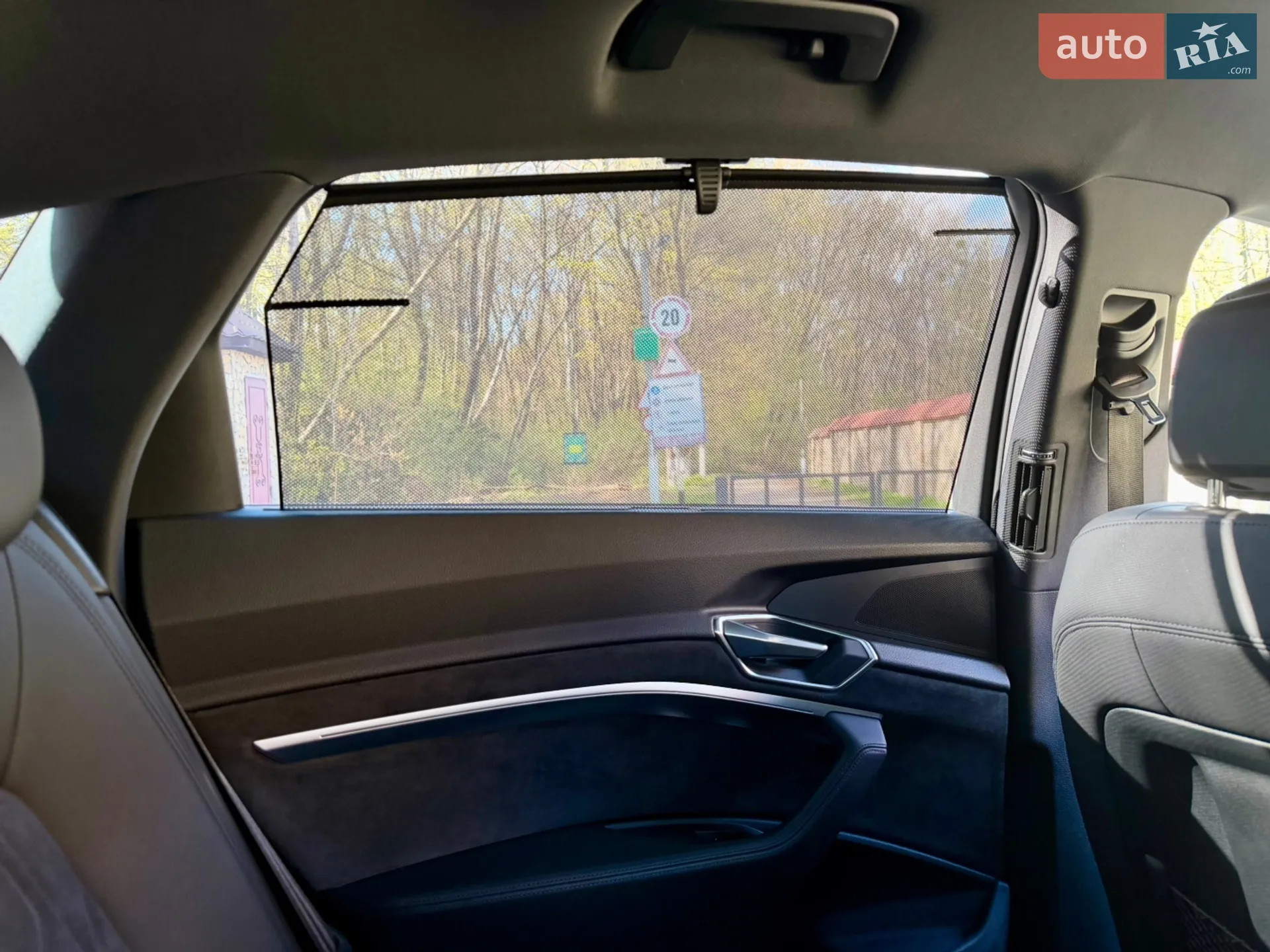 2020 Audi e-tron Sportback - мініатюра 40