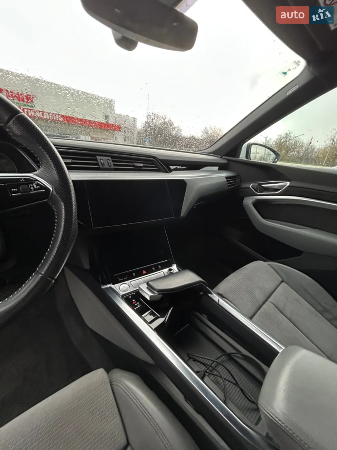 2020 Audi e-tron Sportback - мініатюра 16