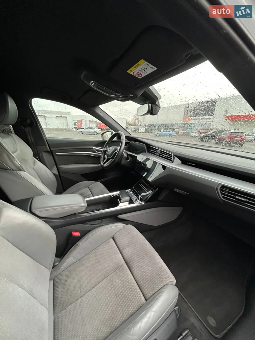 2020 Audi e-tron Sportback - мініатюра 21