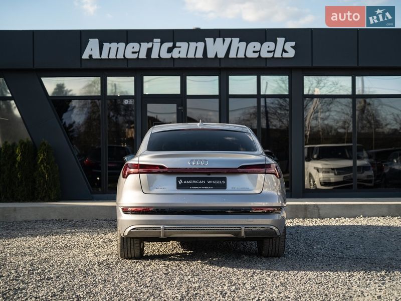 Внедорожник / Кроссовер Audi e-tron Sportback 2020 в Черновцах